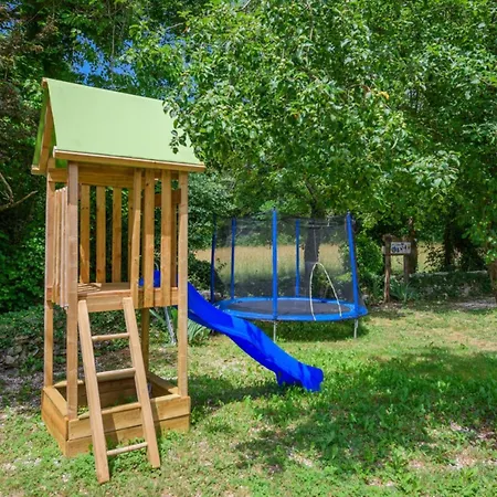 Istra - Four Bedroom With Private Pool