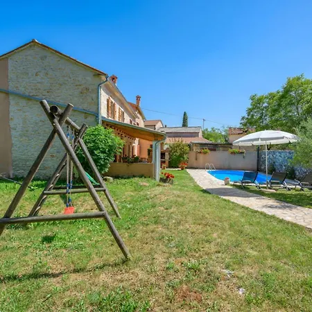 Istra - Four Bedroom With Private Pool Vila *