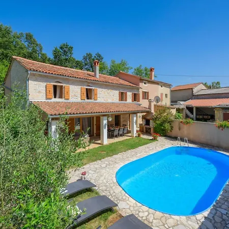 Vila Istra - Four Bedroom With Private Pool
