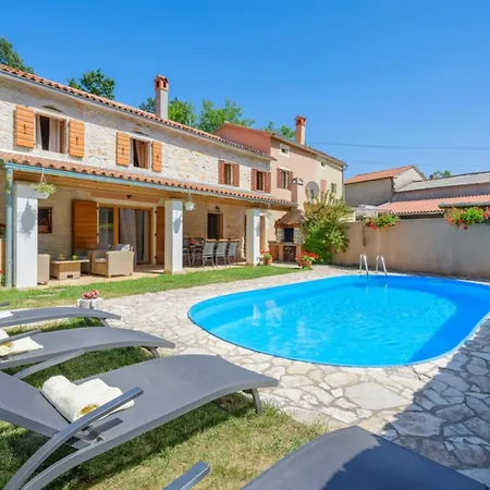 Istra - Four Bedroom With Private Pool * Gracisce