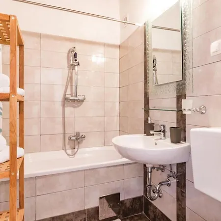 Istra - Four Bedroom With Private Pool